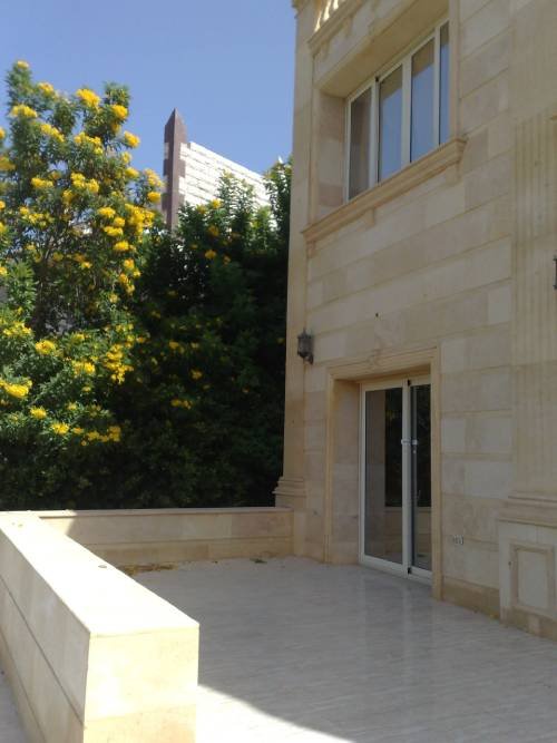 villa 12